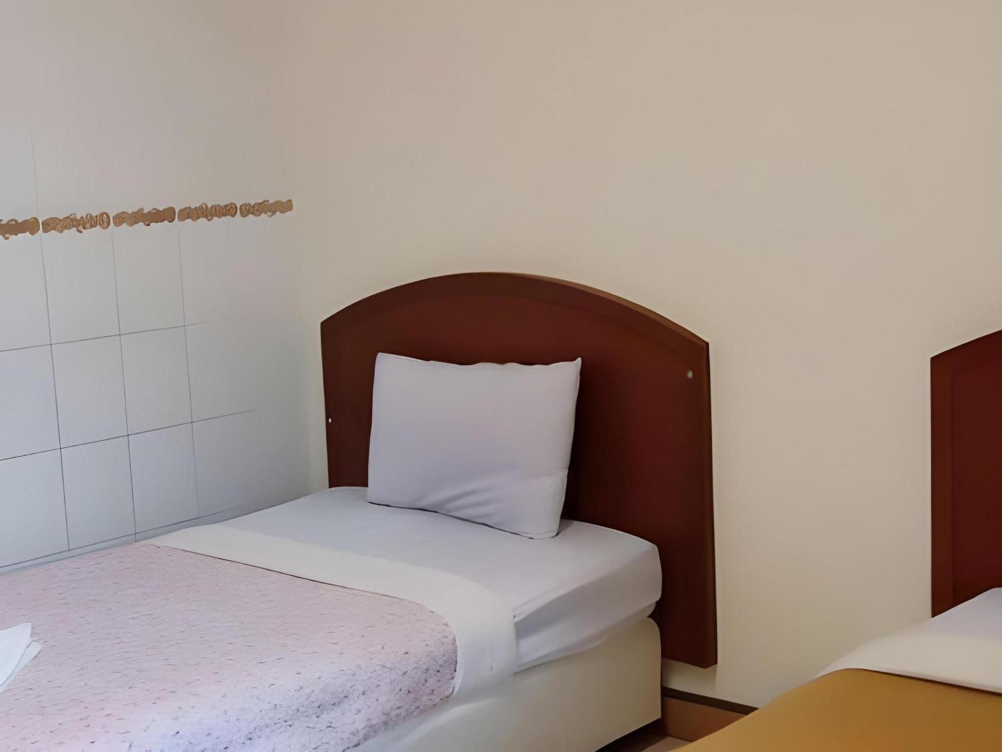 Oyo 583 Sweethome Guest House Bangkok Ngoại thất bức ảnh